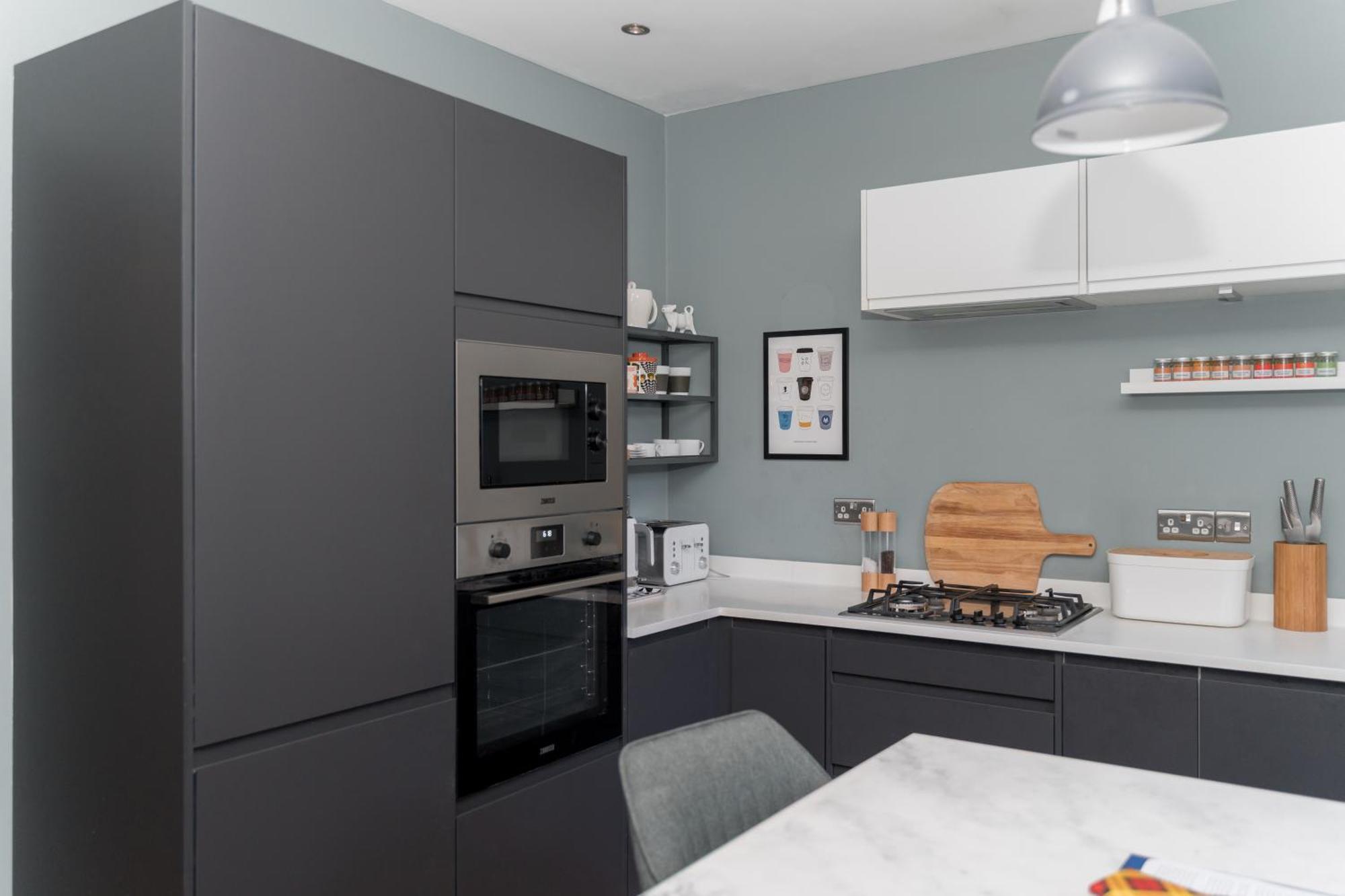 Beautiful & Bright 2bd Flat - Haymarket Апартаменты *