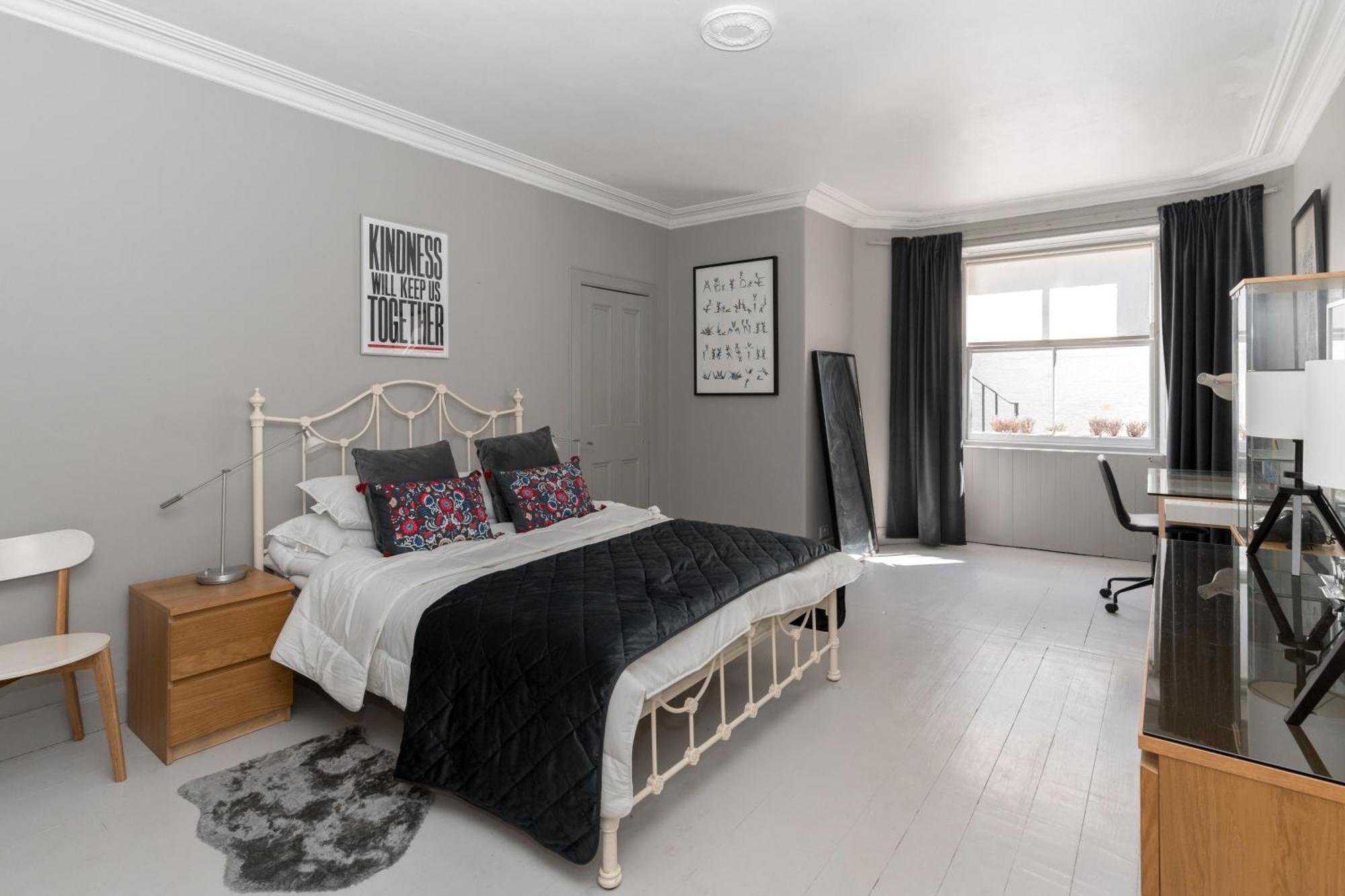 Апартаменты Beautiful & Bright 2bd Flat - Haymarket Эдинбург